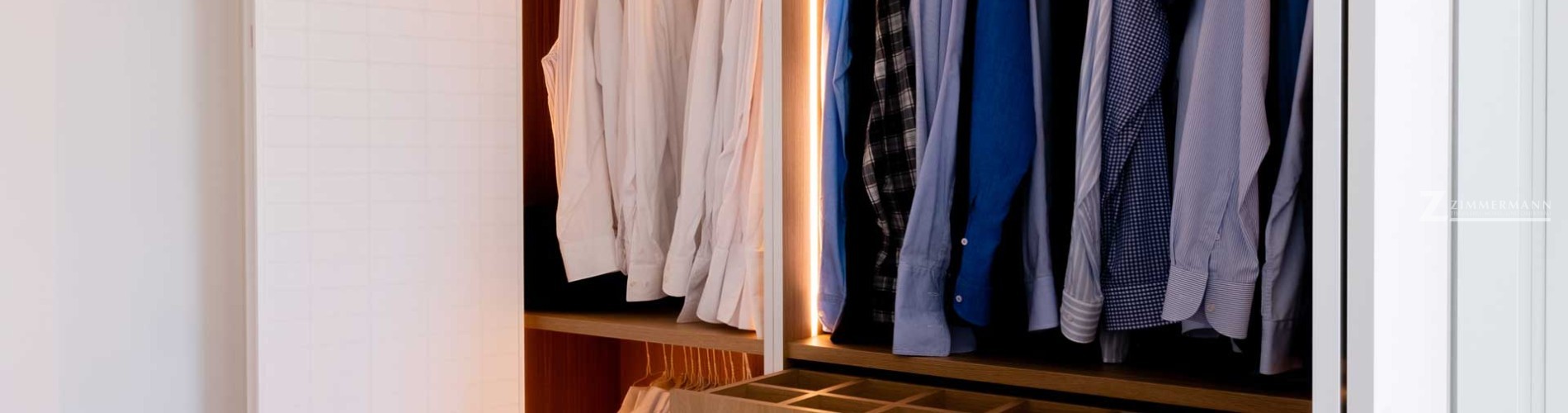 tischlerei-zimmermann-ankleidezimmer-kleidung-schubladen-organisation