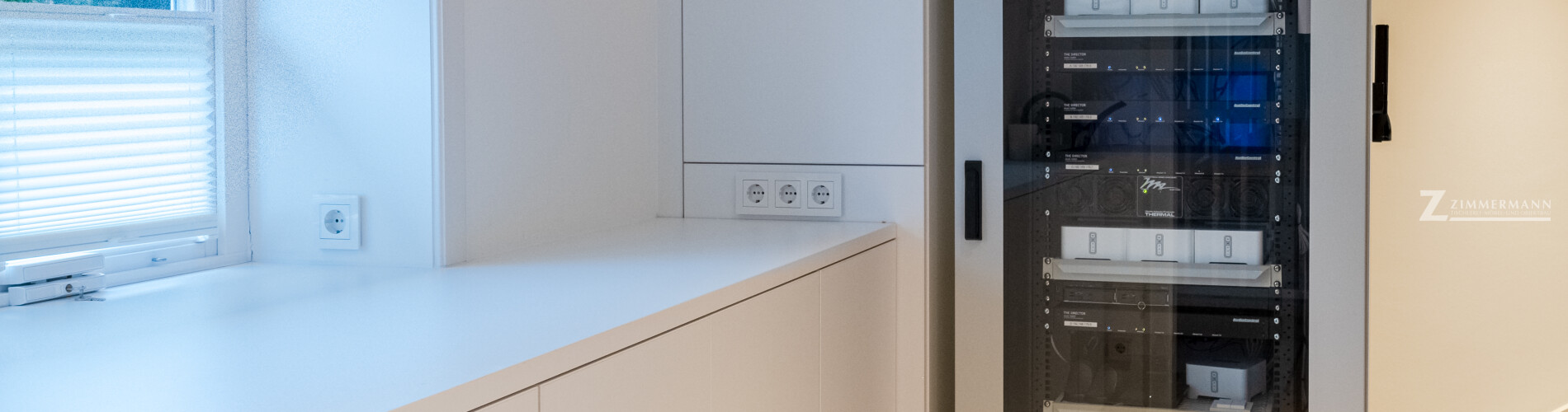 tischlerei-zimmermann-harmstorf-elektroschrank