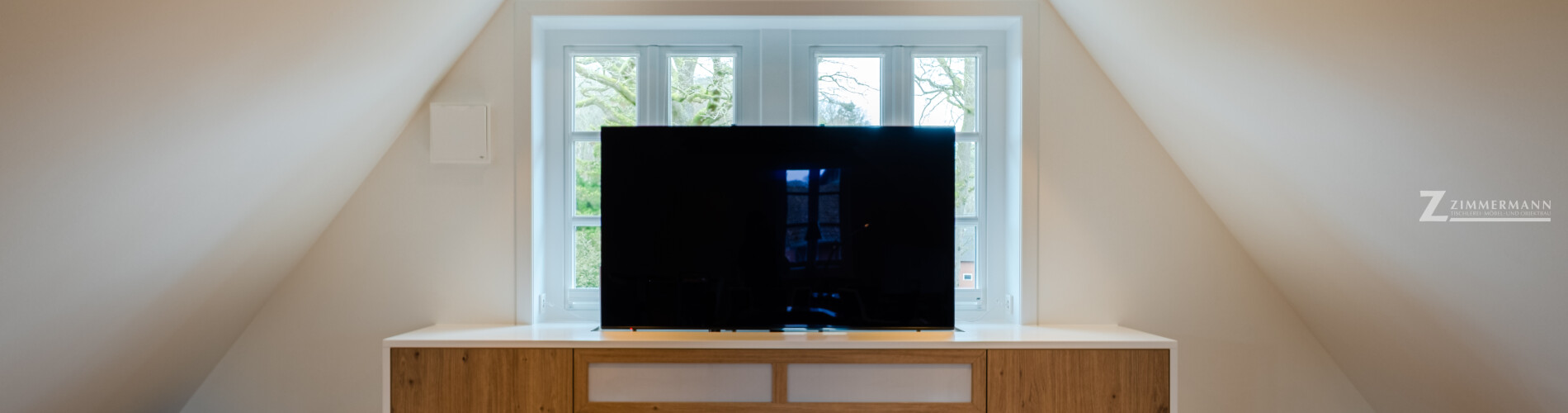 tischlerei-zimmermann-harmstorf-fenster-wohnwand-fernsehen