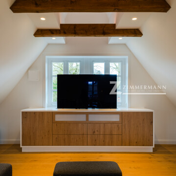 tischlerei-zimmermann-harmstorf-fenster-wohnwand-fernsehen