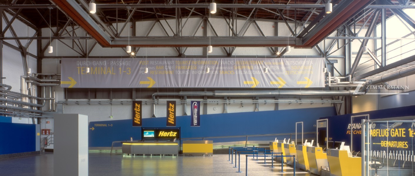 tischlerei-zimmermann-ryanair-gate