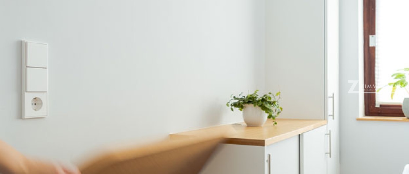 tischlerei-zimmermann-schlafzimmer-einrichtung-kommode-wäscheklappe
