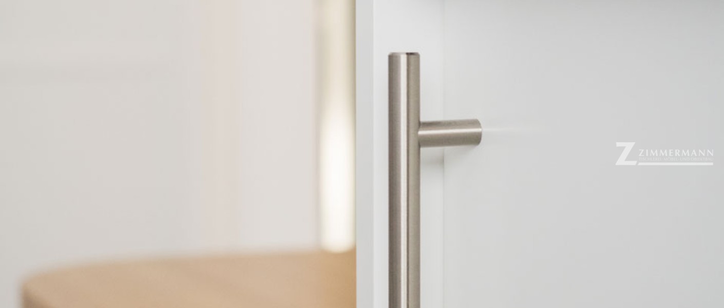 tischlerei-zimmermann-schlafzimmer-einrichtung-kommode-wäschekorb