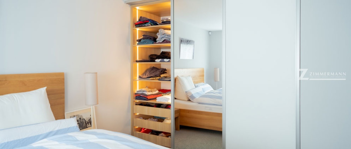 tischlerei-zimmermann-schlafzimmer-einrichtung-schrank-schrankbeleuchtung-1
