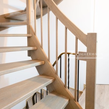 tischlerei-zimmermann-treppe-schwenktreppe-holz