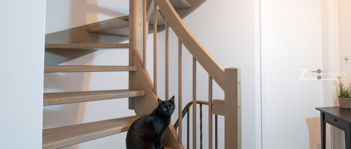 tischlerei-zimmermann-treppe-schwenktreppe-holz-katze-2