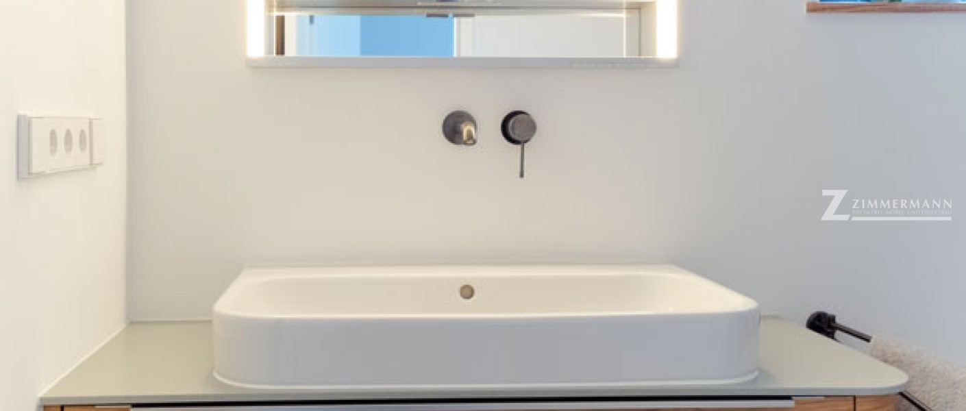 tischlerei-zimmermann-waschtisch-badezimmer-1