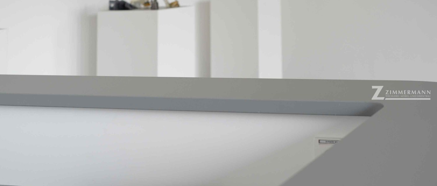tischlerei-zimmermann-tresen-empfang-empfangstresen-materialise-tastatur