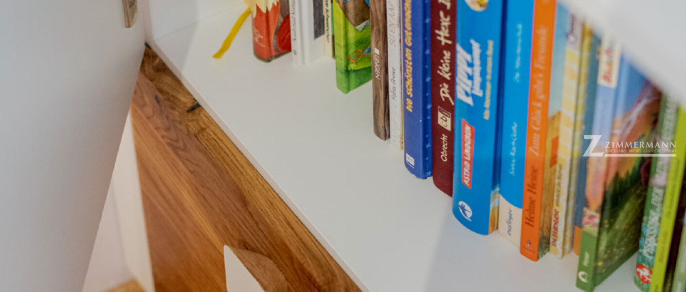 tischlerei-zimmermann-wandschrank-holz-eiche-weißmatt-griffe-13